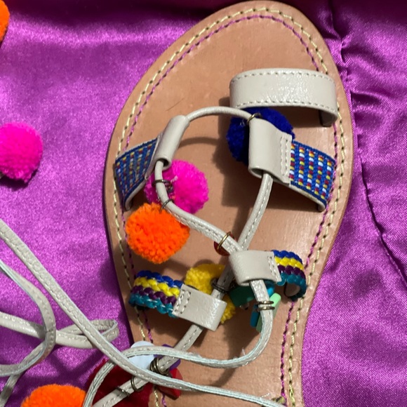 Steve Madden colorful leather pom pom sandals.Brand New ! - Picture 2 of 8